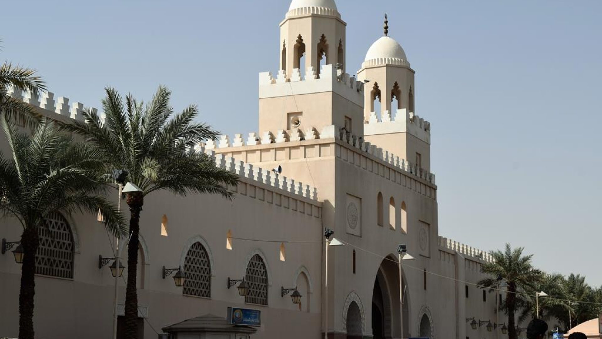 Masjid-Dhul-Hulayfah-4