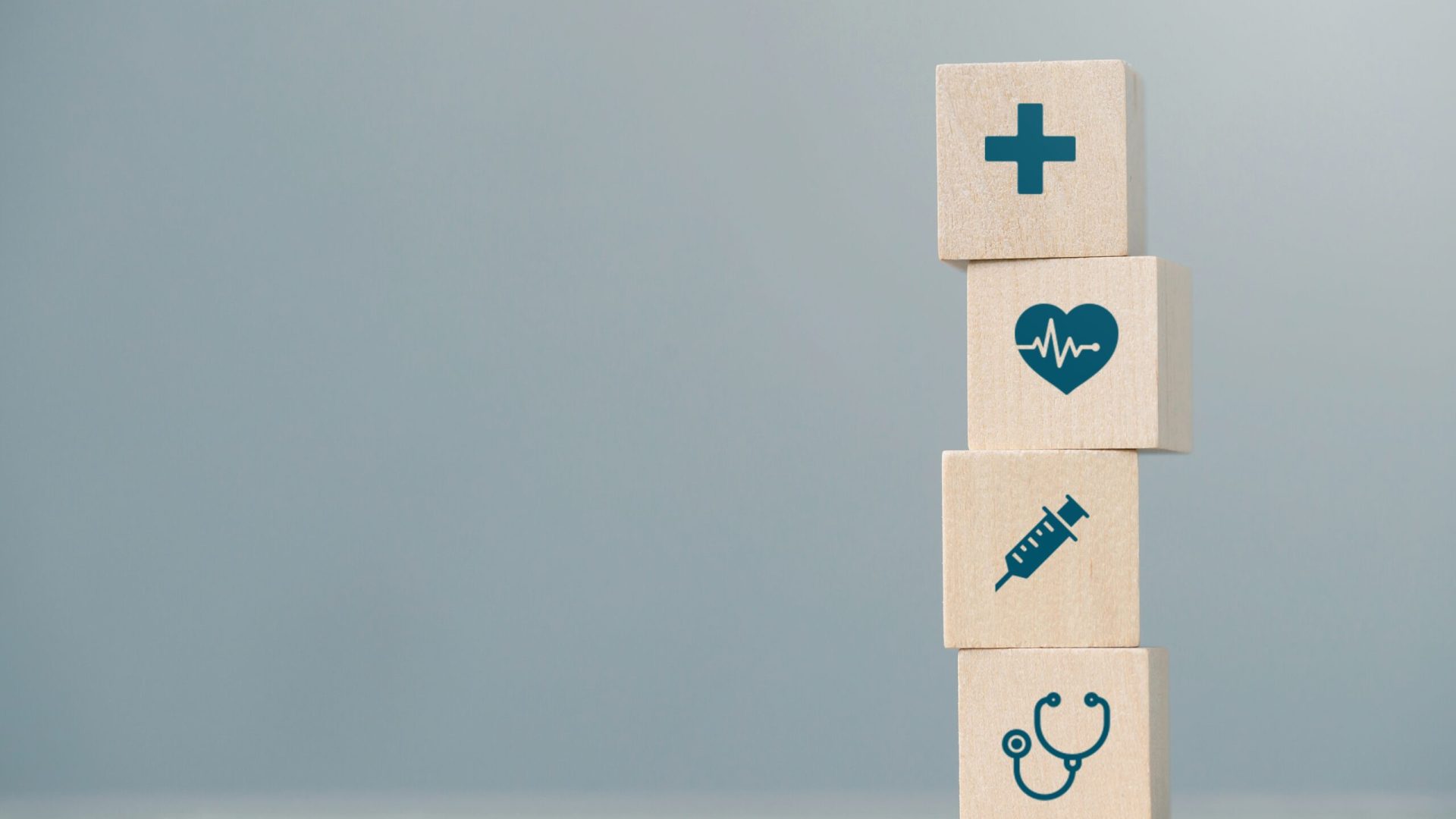 Wood,Cube,Block,With,Medical,Treatment,And,Care